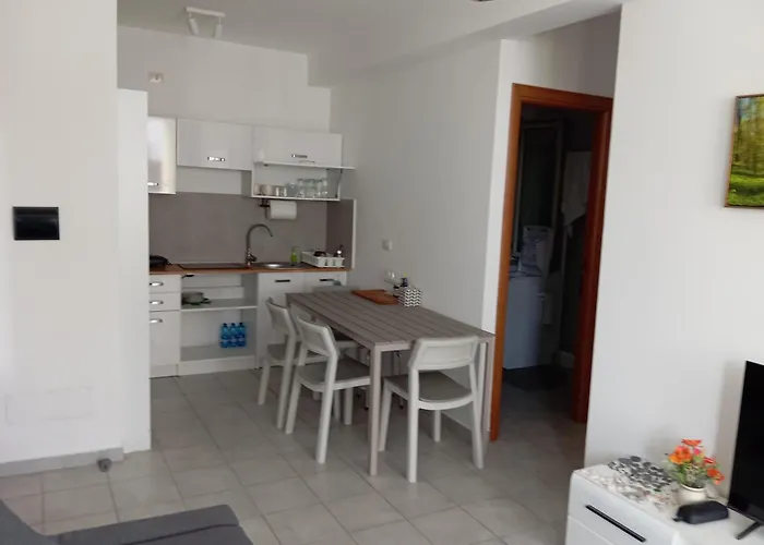 Kalabria San Rocco 200 M Do Plazy *